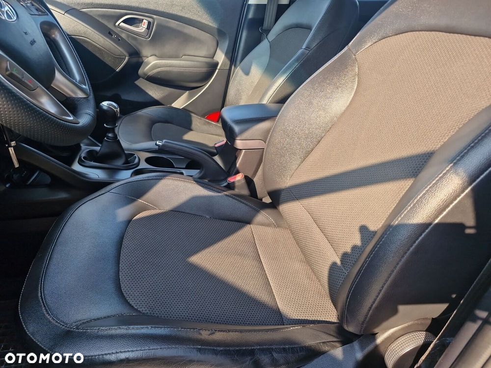 Hyundai ix35 1.6 GDI Premium 2WD - 19