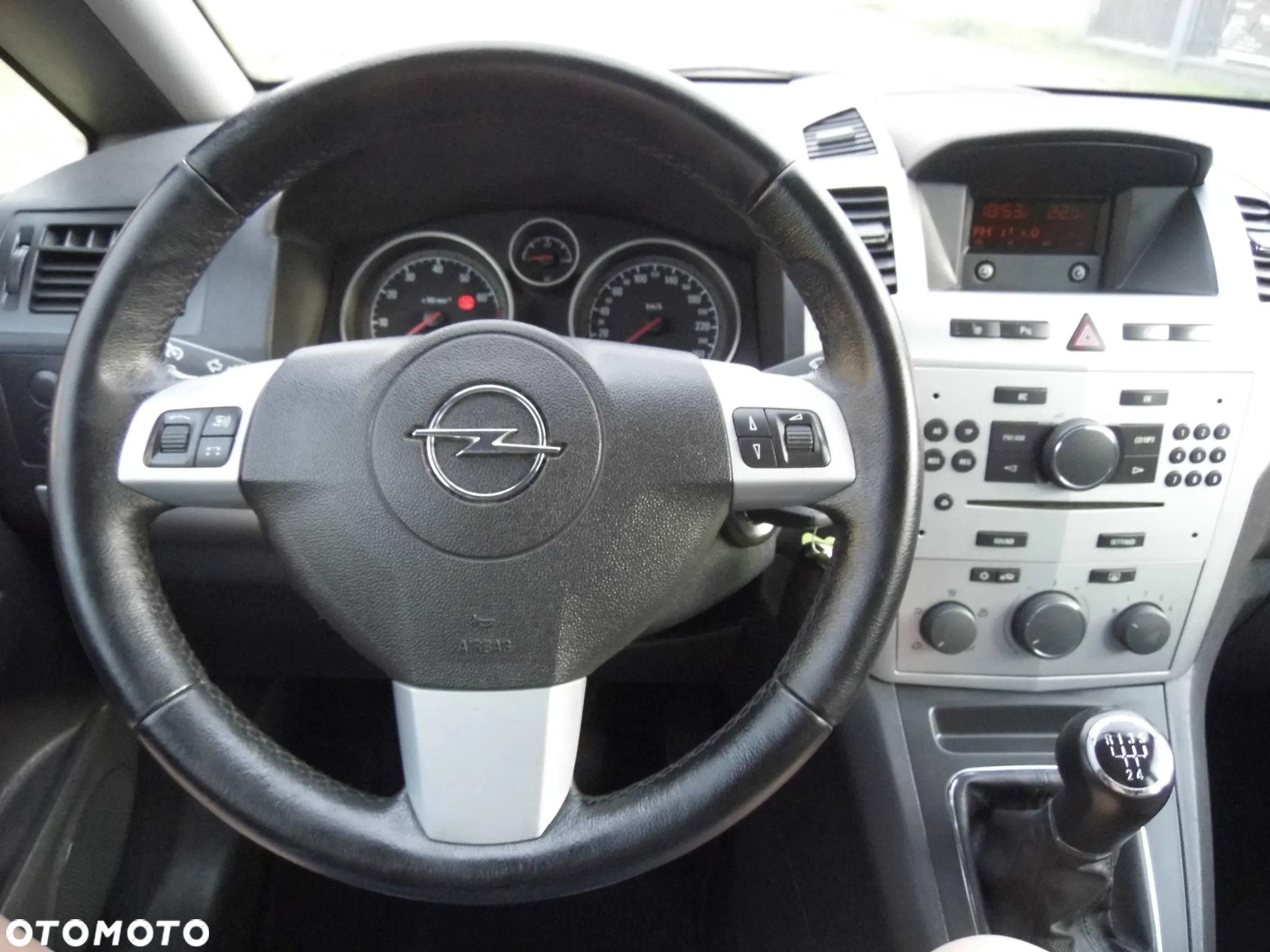 Opel Zafira 1.8 Design Edition - 30