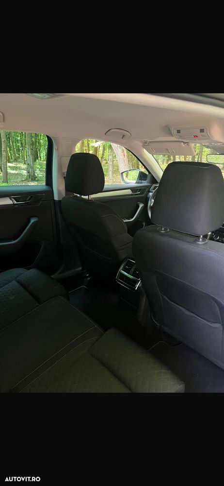 Skoda Superb 2.0 TDI DSG Style - 7