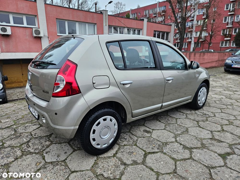 Dacia Sandero 1.6 Laureate - 3