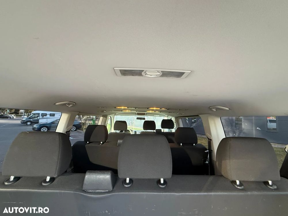 Volkswagen Caravelle LR Comfortline - 17