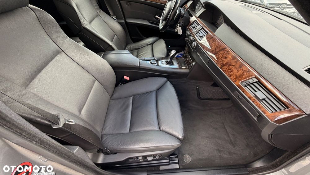 BMW Seria 5 - 15