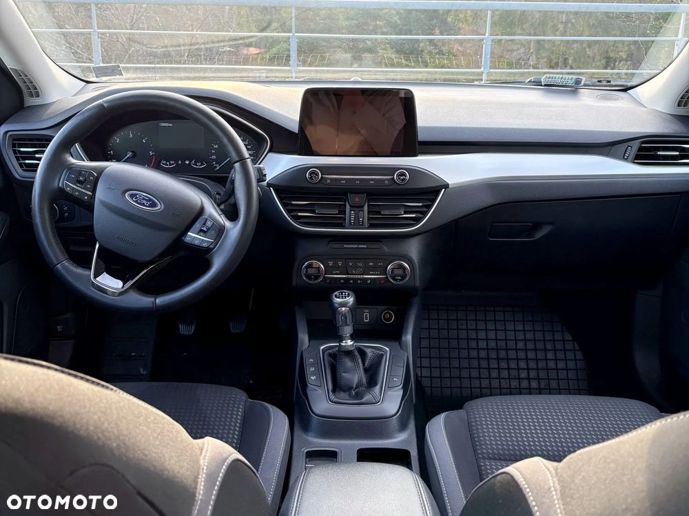 Ford Focus - 9