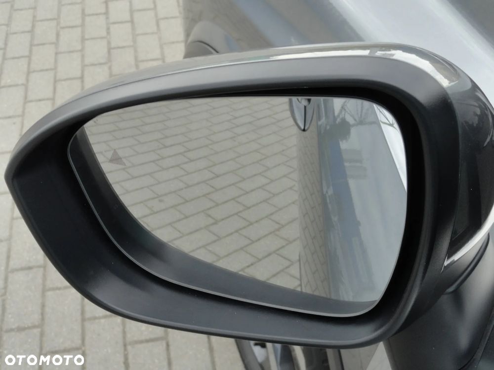 Nissan Qashqai 1.3 DIG-T MHEV Xtronic N-Connecta - 26