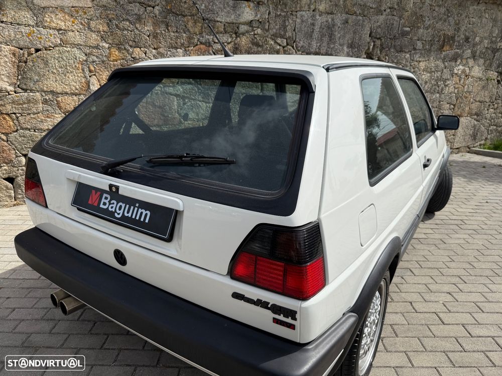 VW Golf 1.8 GTI 16V - 11