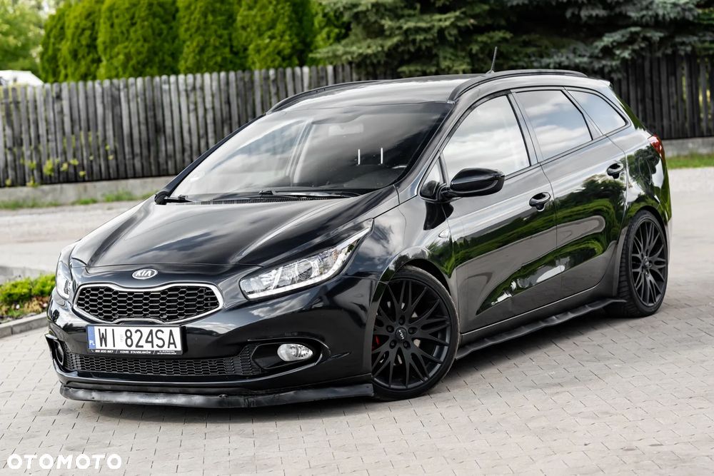 Kia Ceed 1.6 CRDi 128 Platinum Edition - 10