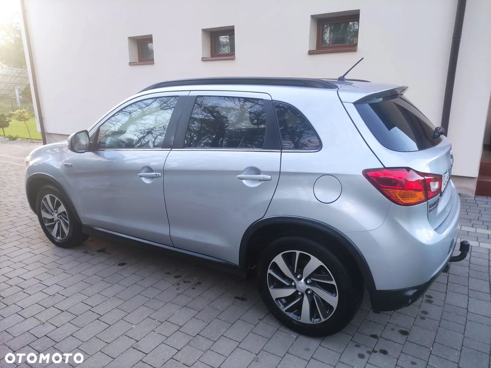 Mitsubishi ASX - 9