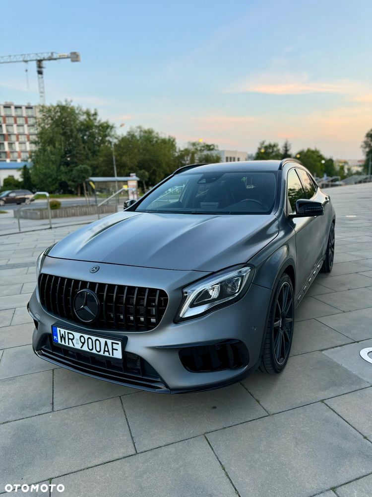 Mercedes-Benz GLA AMG 45 4Matic AMG Speedshift 7G-DCT Yellow Night Edition - 2