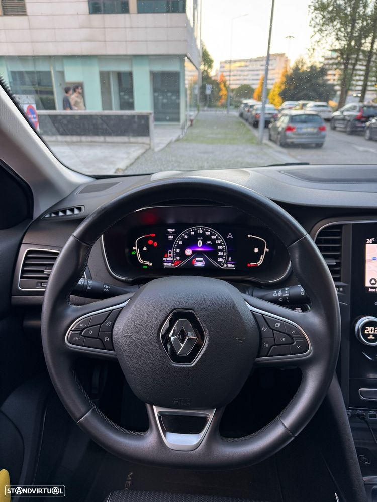 Renault Mégane Sport Tourer 1.5 Blue dCi Limited J17 - 10