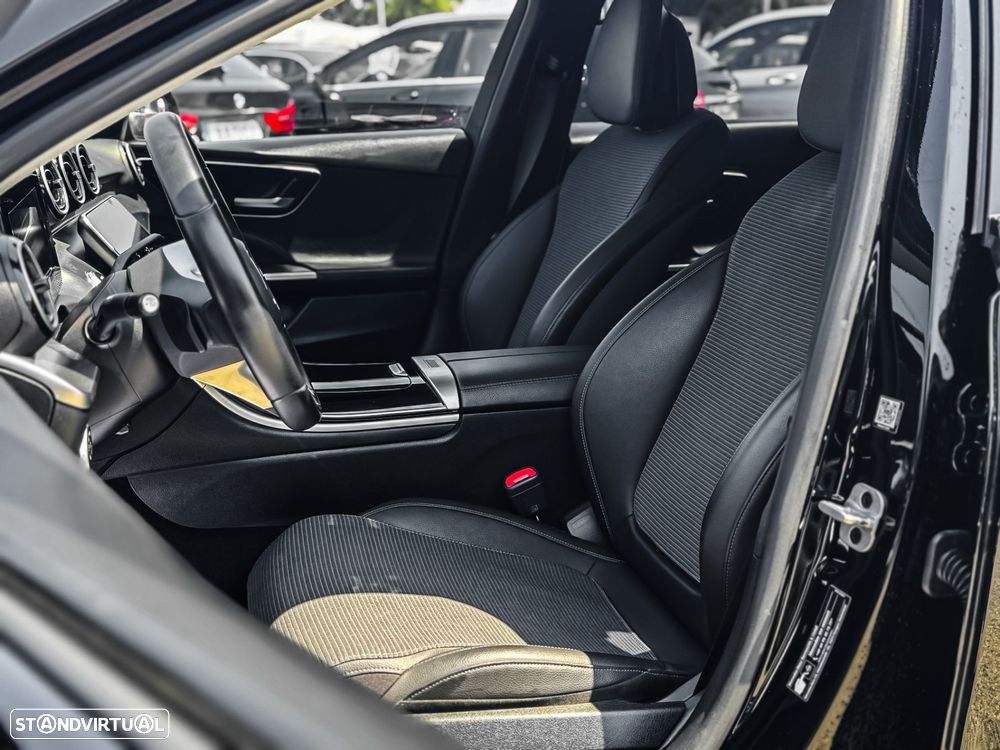 Mercedes-Benz C 300 - 10