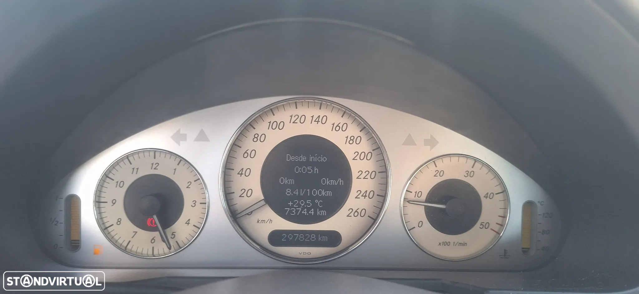 Mercedes-Benz E 220 CDi Avantgarde - 21
