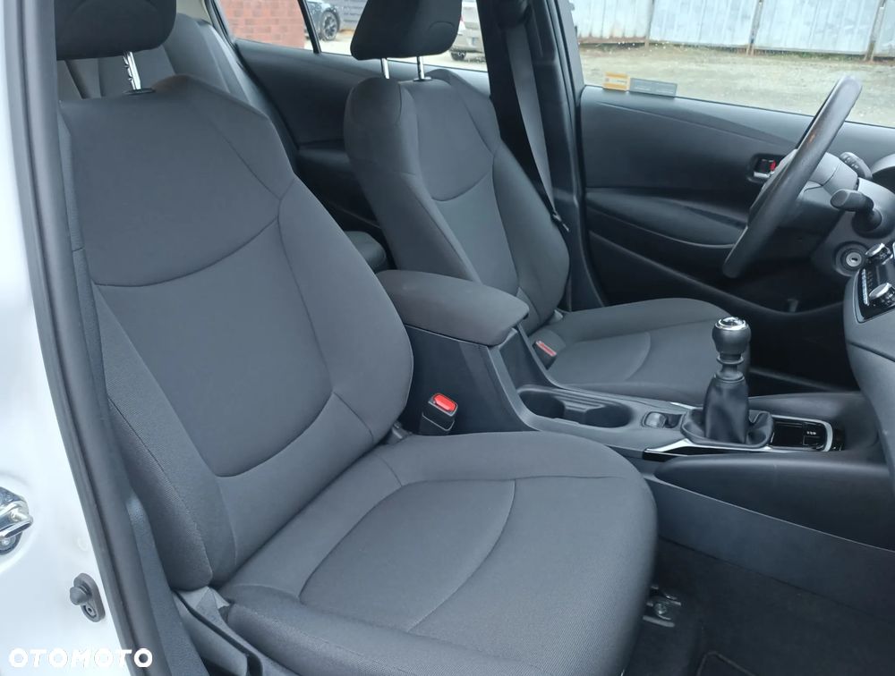 Toyota Corolla 1.5 Active - 12