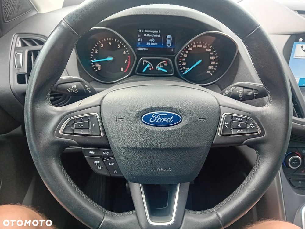 Ford Kuga - 21