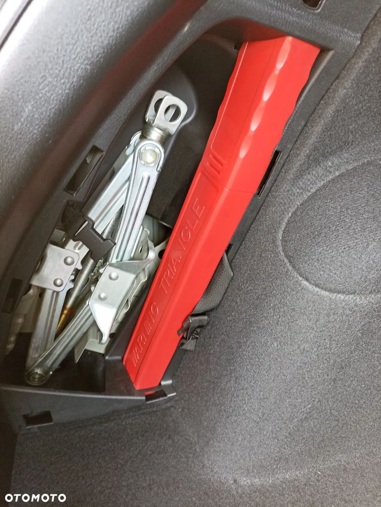 Honda Civic 1.4i-DSi - 10