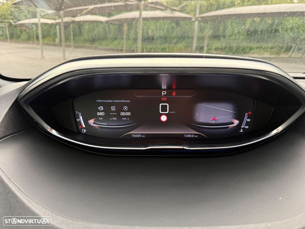 Peugeot 5008 1.5 BlueHDi GT Line J19 EAT8 - 20