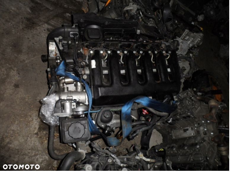 SILNIK BMW E60 E90E61 525 E90 325 2.5D 256D2 ZELIWNY - 1