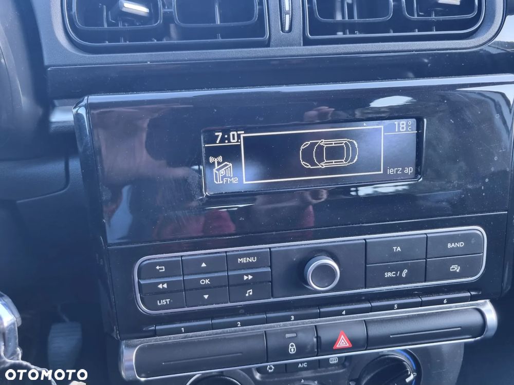 Citroën C3 Pure Tech 82 SHINE - 29