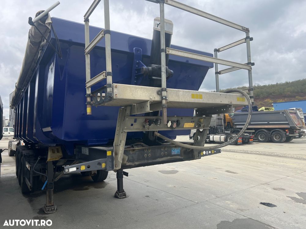 Schmitz Cargobull SGF*S3 - 3