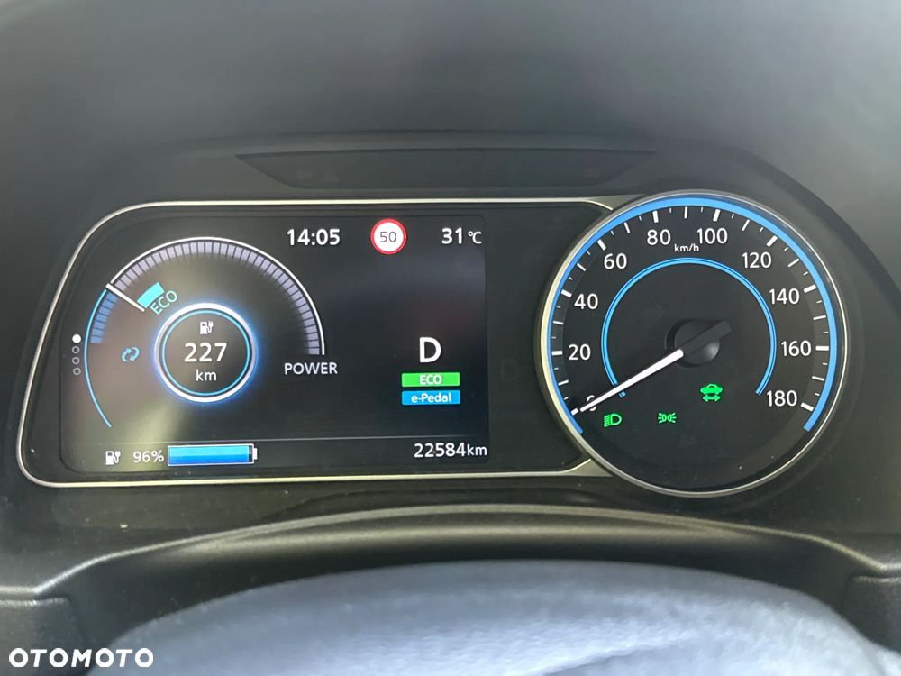 Nissan Leaf 40kWh N-Connecta - 15