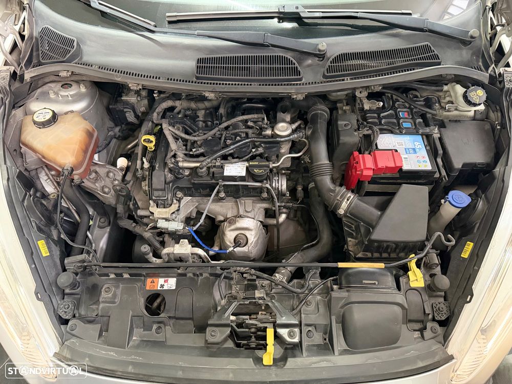 Ford Fiesta 1.0 S&S Titanium - 23