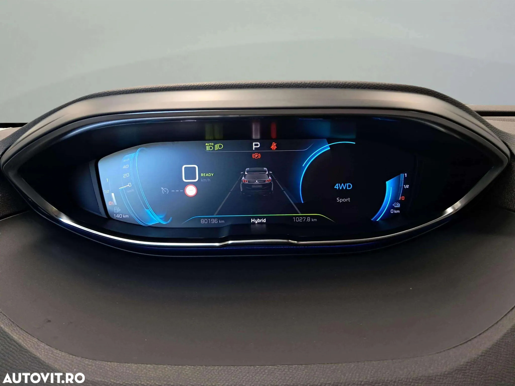 Peugeot 3008 PHEV 300 EAT8 4X4 Allure Pack - 11