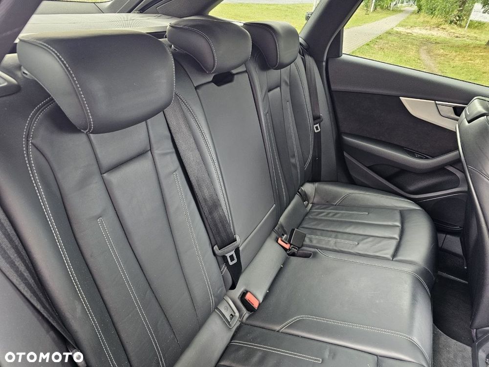 Audi A4 Avant 2.0 TDI Quattro S tronic - 26