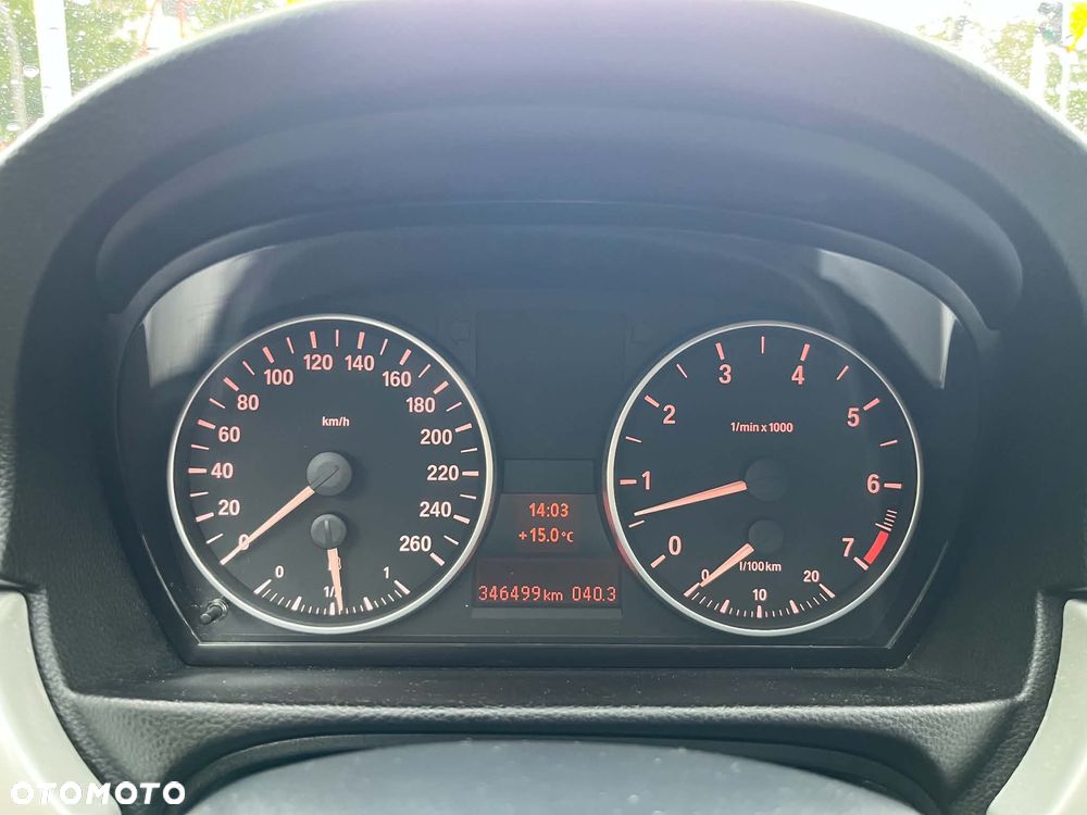 BMW Seria 3 - 16