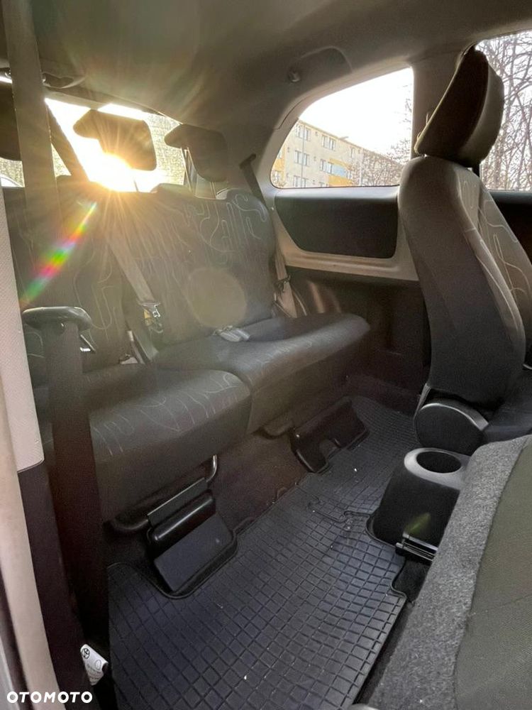 Toyota Yaris 1.0 Entry - 6