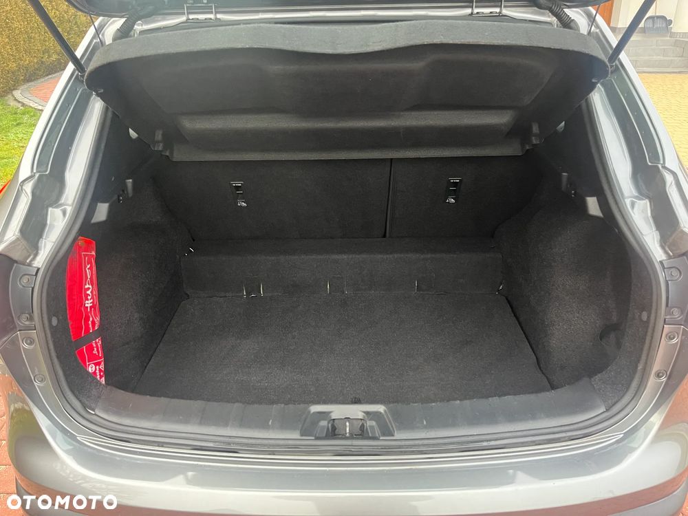 Nissan Qashqai 1.2 DIG-T N-Vision - 15