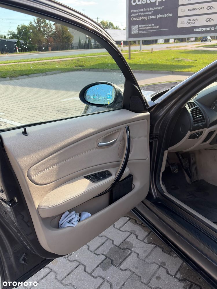 BMW Seria 1 - 10