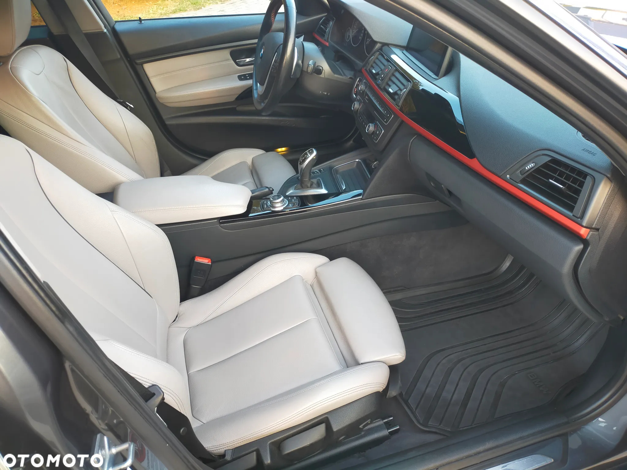 BMW Seria 3 330d Sport Line - 8