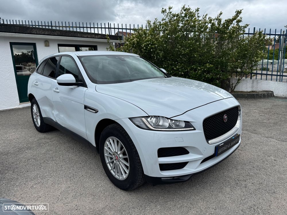 Jaguar F-Pace 2.0 i4D Pure - 3