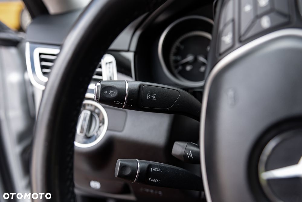 Mercedes-Benz Klasa E 350 7G-TRONIC Avantgarde - 28