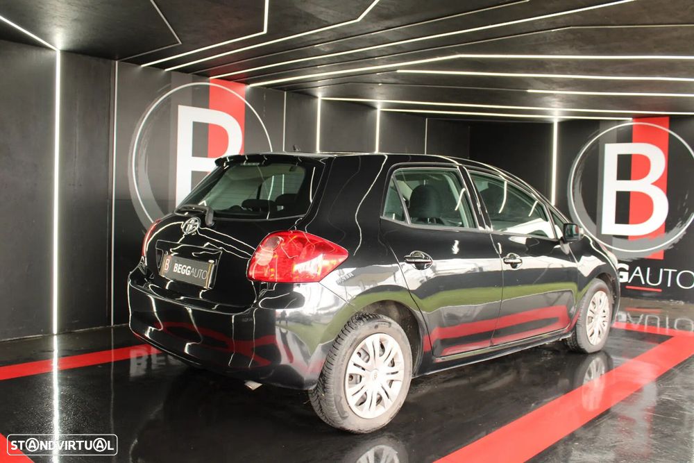 Toyota Auris - 9