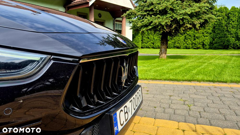 Maserati Ghibli Modena - 38
