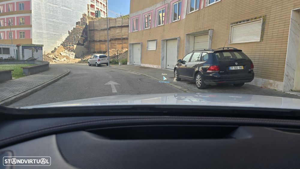 Mercedes-Benz E 220 d AMG Line - 28