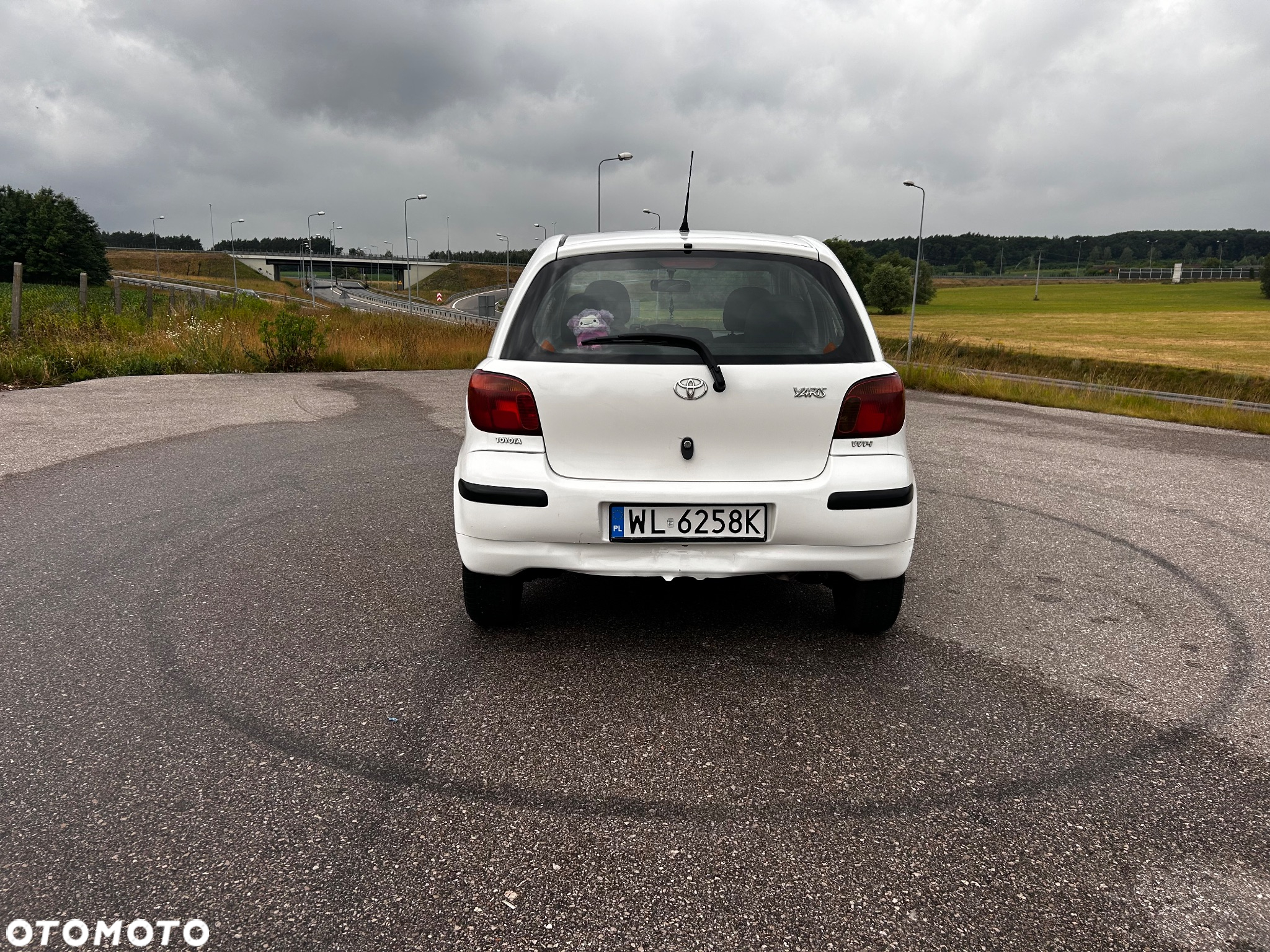Toyota Yaris - 13