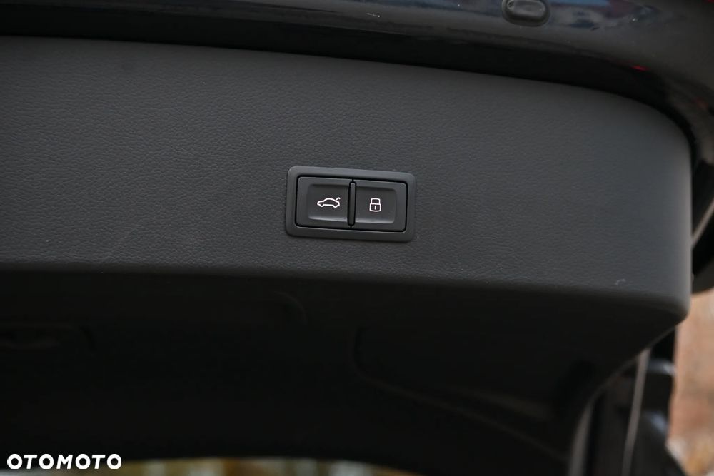 Audi A6 Avant 3.0 TDI Quattro S tronic - 27