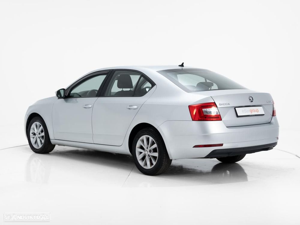 Skoda Octavia - 5