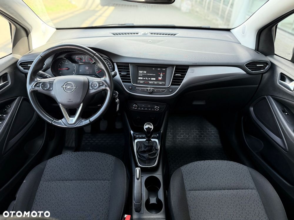 Opel Crossland X - 17