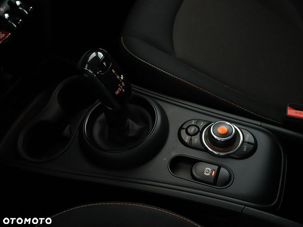 MINI Countryman One D - 30