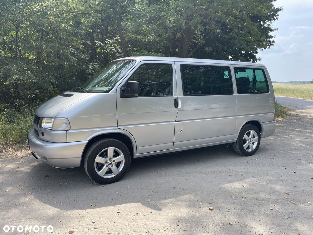 Volkswagen Multivan - 7