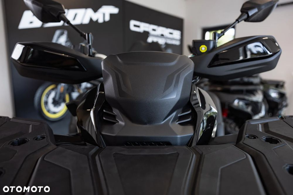 CFMoto CForce - 10