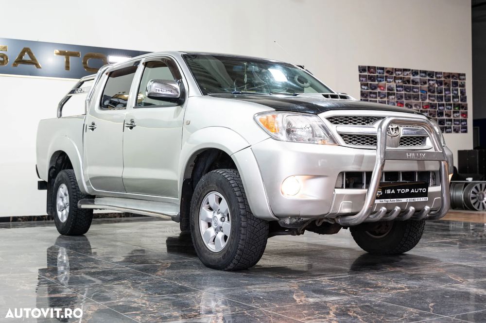 Toyota Hilux 4x4 Double Cab Sol - 12
