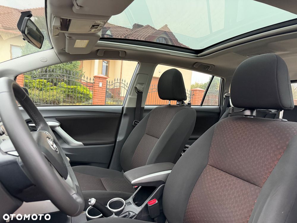 Toyota Verso 1.6 5-Sitzer Edition S+ - 25