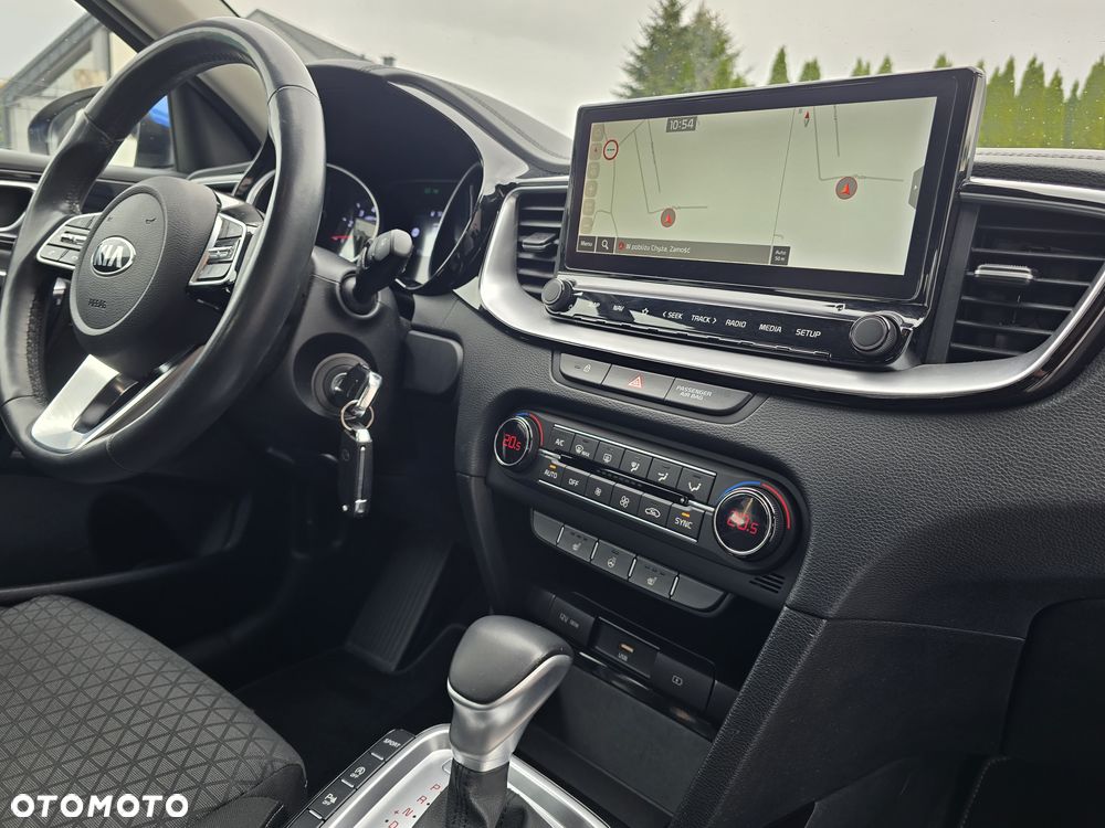 Kia Ceed 1.4 T-GDI DCT OPF Platinum Edition - 27