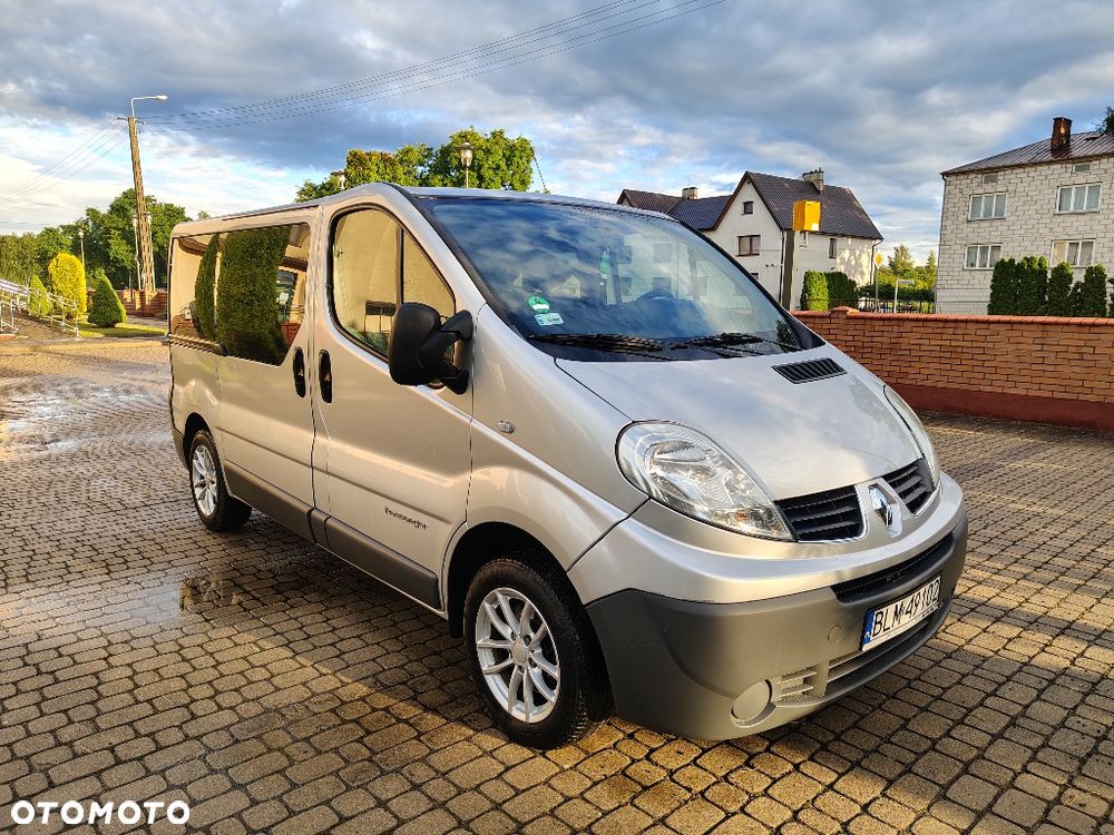Renault Trafic - 1