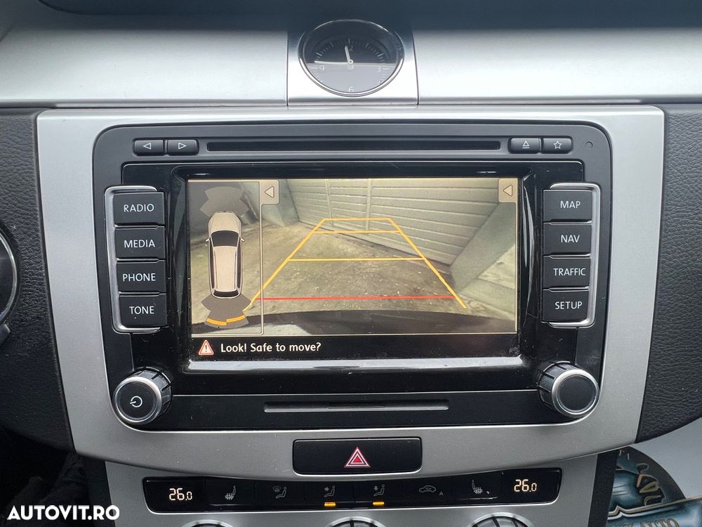 Volkswagen Passat Variant 2.0 TDI 4Motion BlueMotion Technology Comfortline - 11