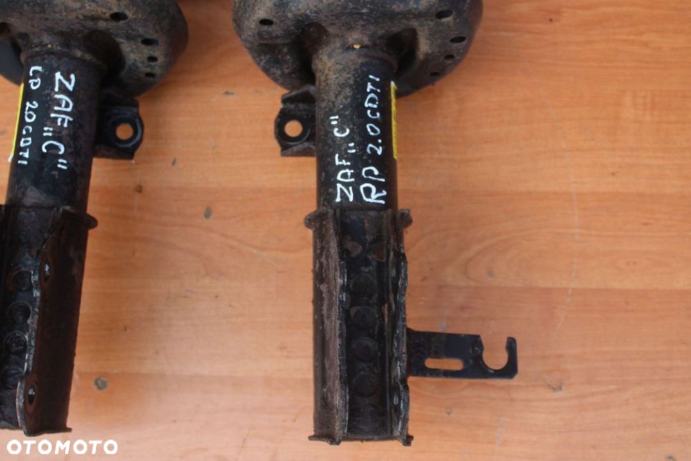 AMORTYZATOR MACPERSON PRAWY PRZEDNI OPEL ZAFIRA C 2.0 CDTI - 5