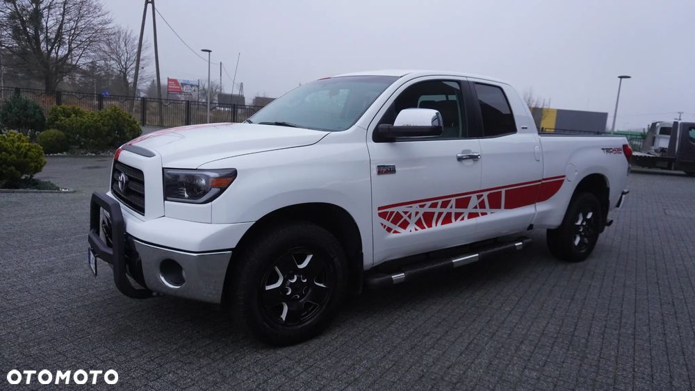 Toyota Tundra 5.7 4x4 Double Cab SR5 - 12